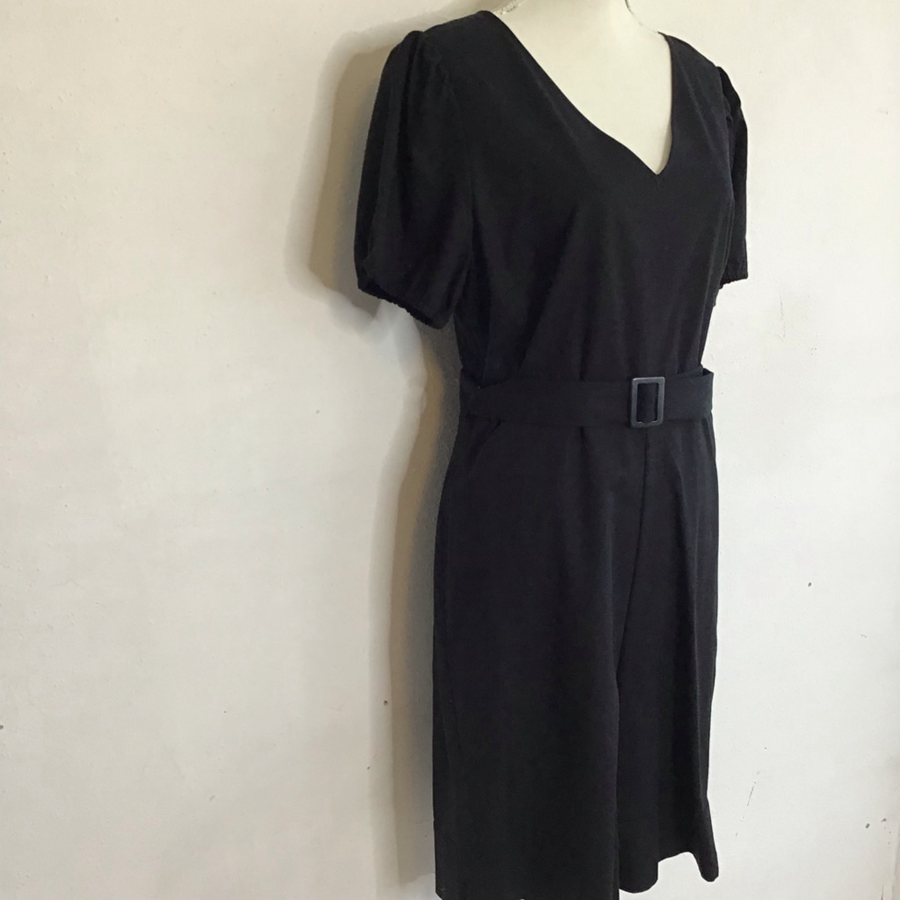 Ann Taylor Women Elegant Factory Black V-Neck Short Sleeve Jumpsuit Size 12 - Picture 4 of 16